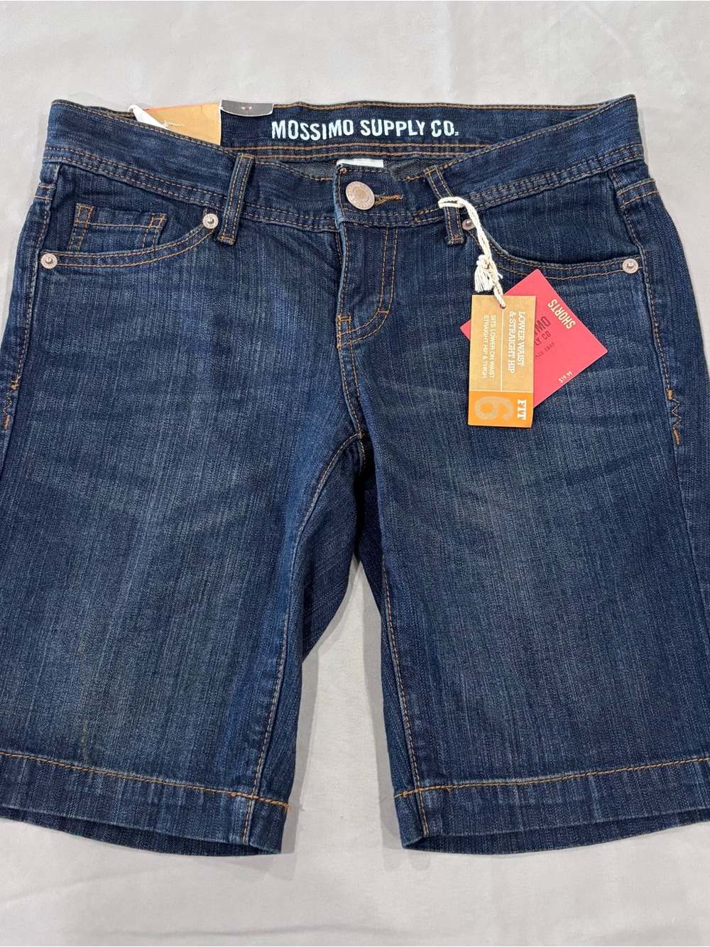 Mossimo Supply Co Womens Size 5 Fit 6 Denim Bermuda Shorts Dark Wash NWT